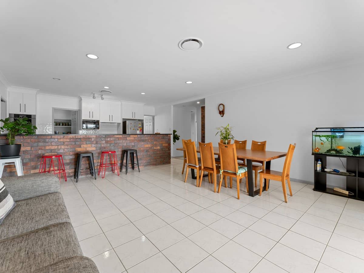 34 Boorala Crescent, Eight Mile Plains - Thumbnail 7