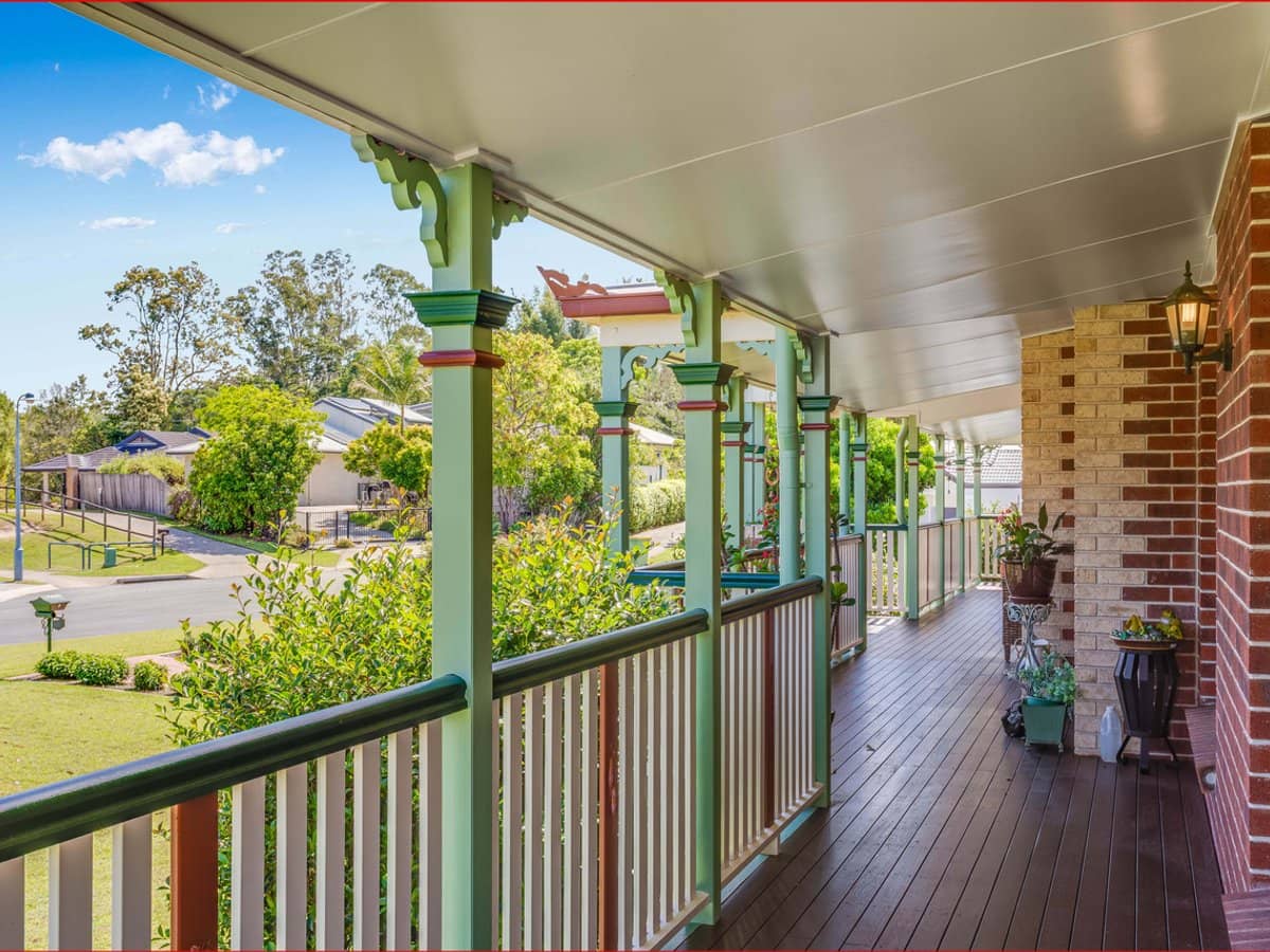 18 Chalmers Court, SAMFORD VILLAGE - Thumbnail 2