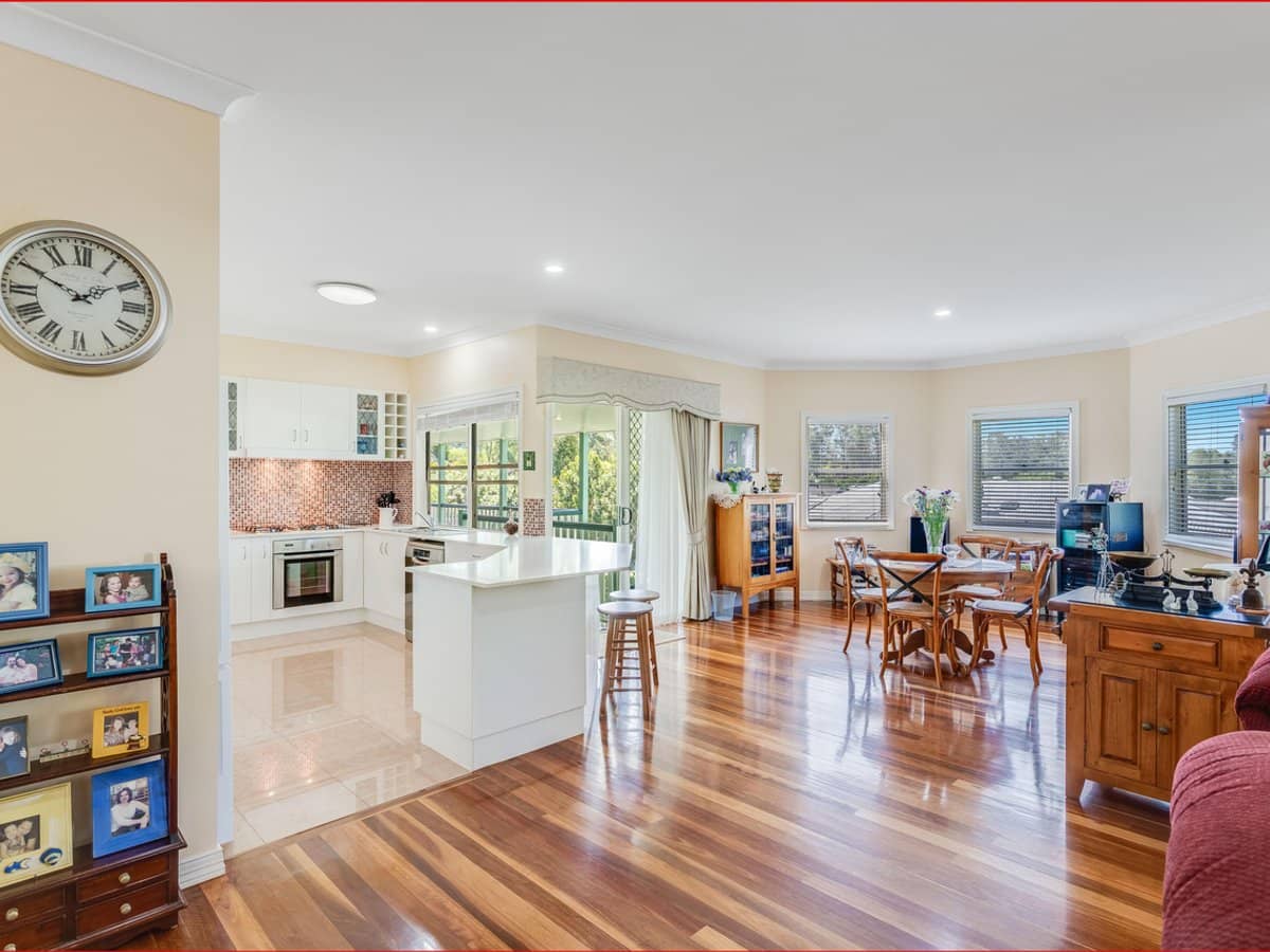 18 Chalmers Court, SAMFORD VILLAGE - Thumbnail 17