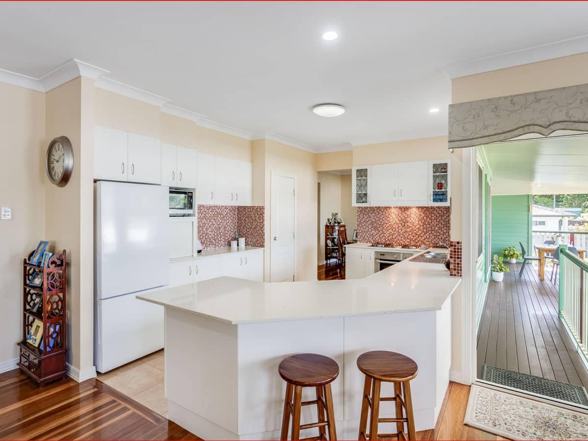 18 Chalmers Court, SAMFORD VILLAGE - Thumbnail 20