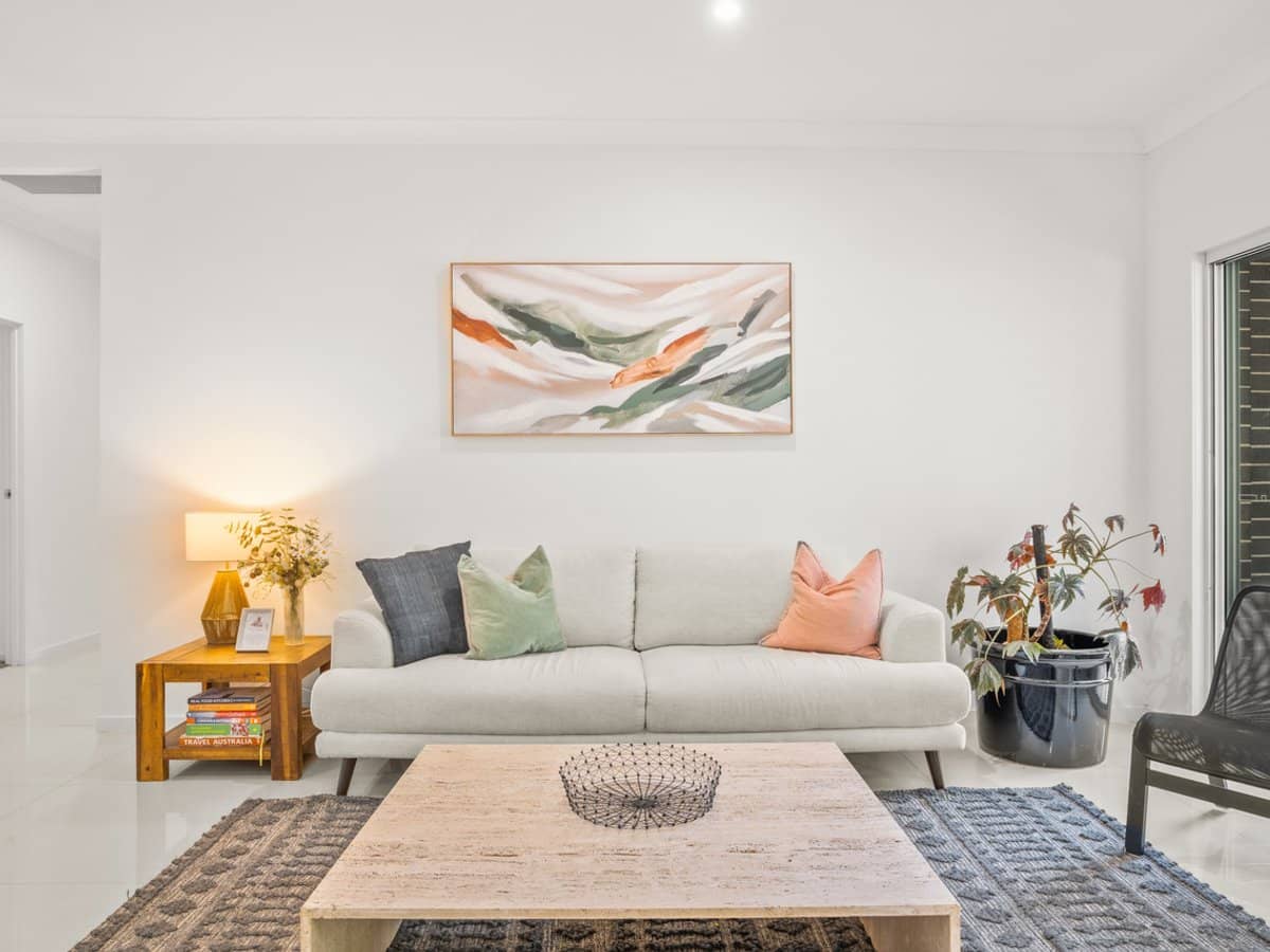 93 Green Valley Way, PIGGABEEN - Thumbnail 6