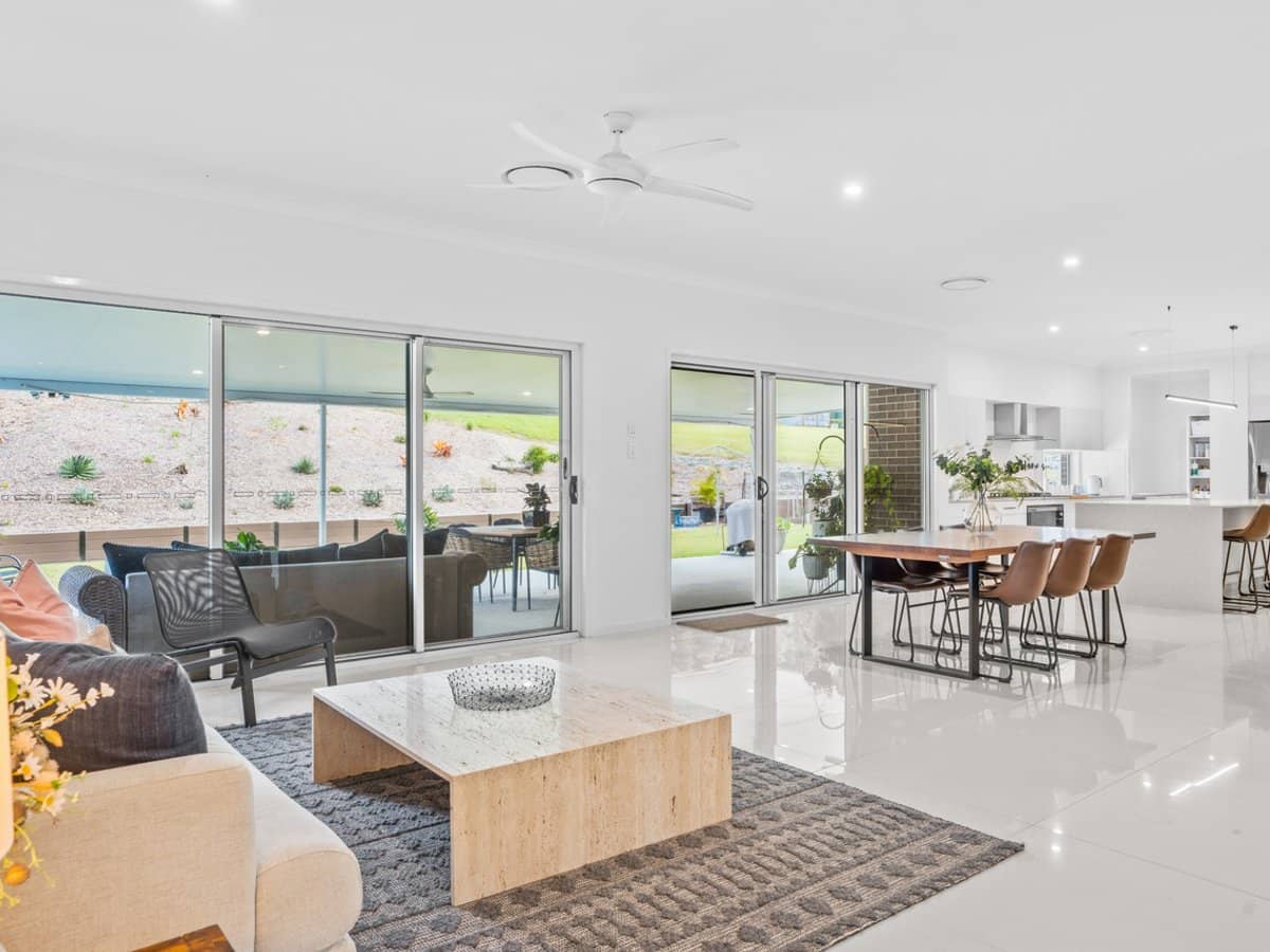 93 Green Valley Way, PIGGABEEN - Thumbnail 9