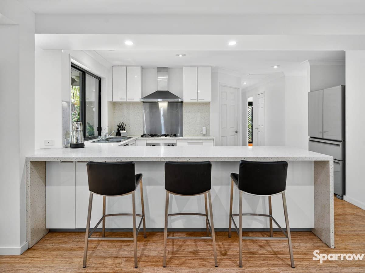 129 Coutts Street, BULIMBA - Thumbnail 5
