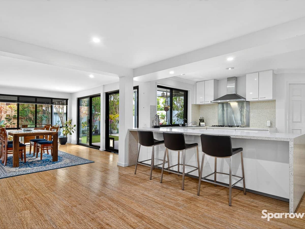 129 Coutts Street, BULIMBA - Thumbnail 6