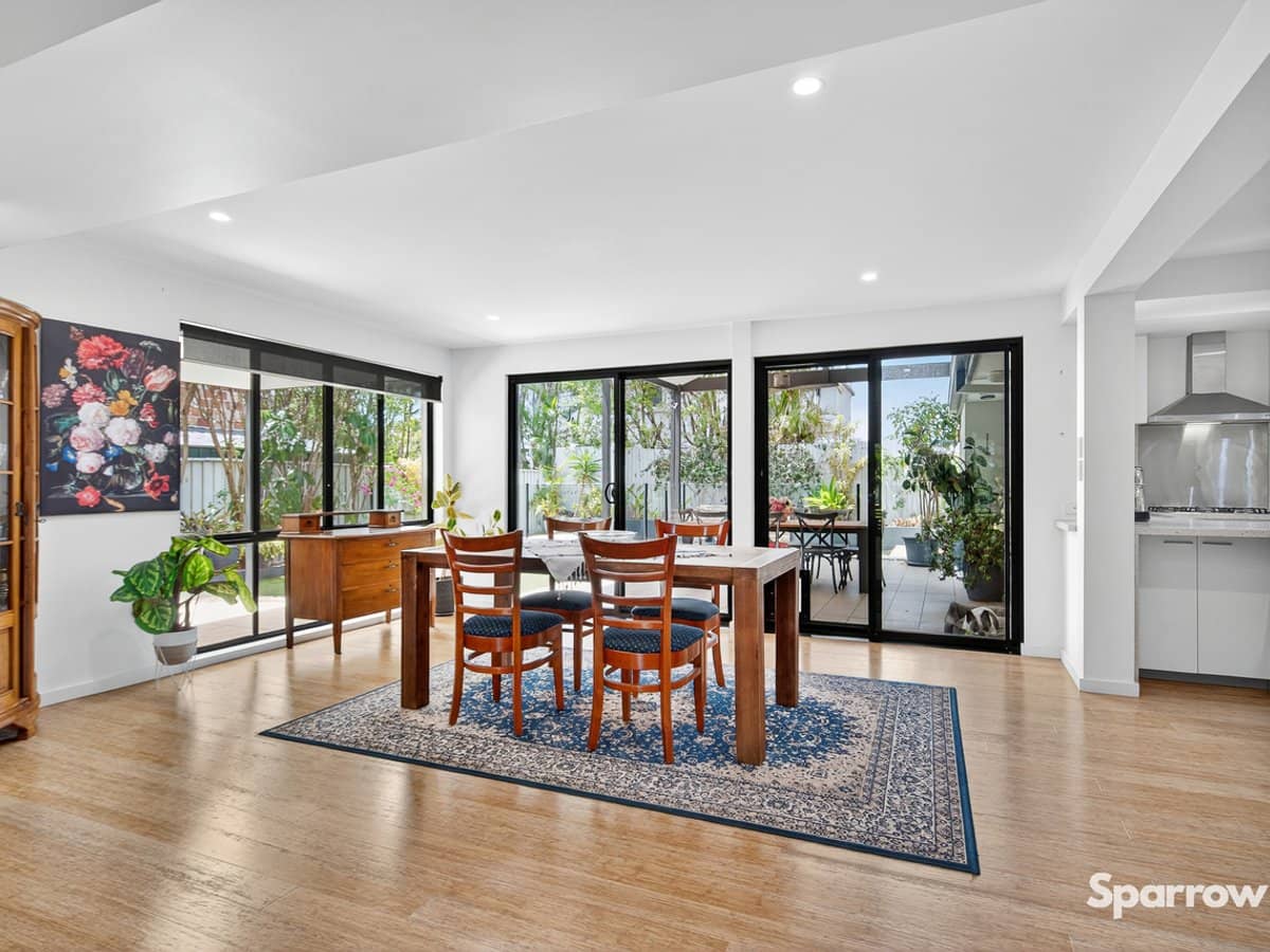 129 Coutts Street, BULIMBA - Thumbnail 7