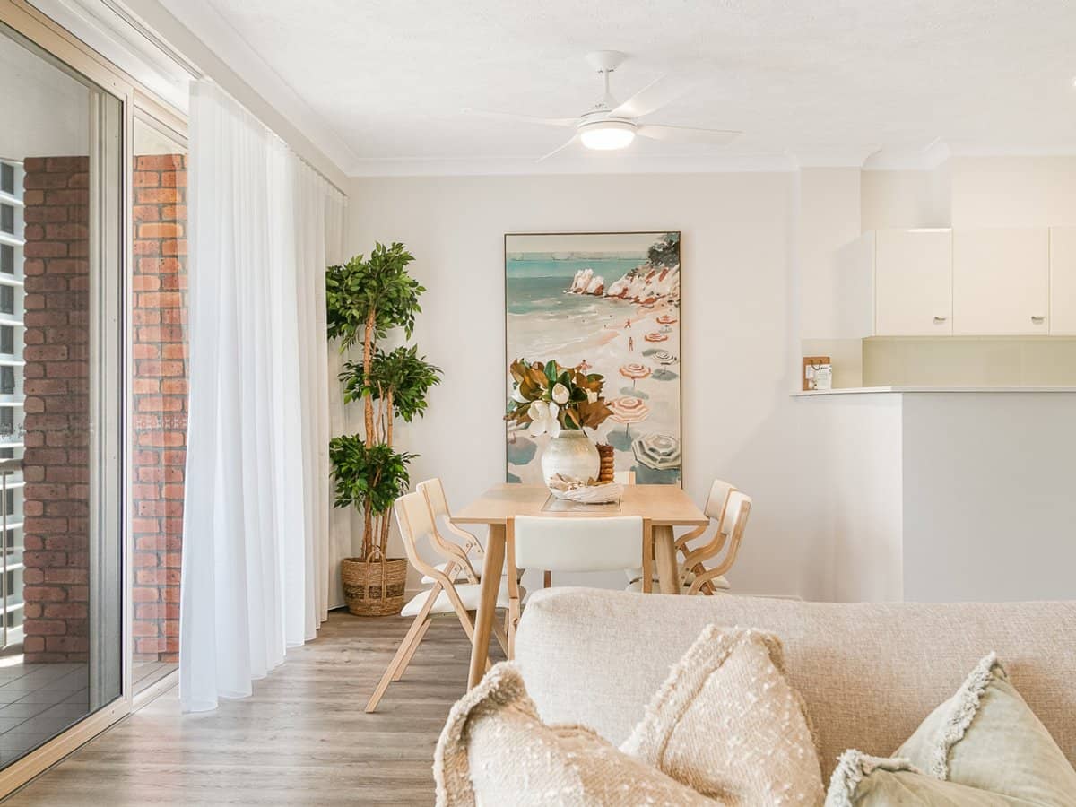 3 Tweed Terrace, RAINBOW BAY - Thumbnail 2