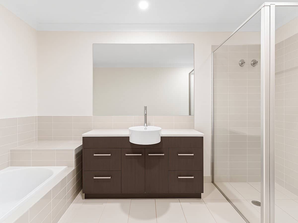 1 Belongil Street, Pacific Pines - Thumbnail 11