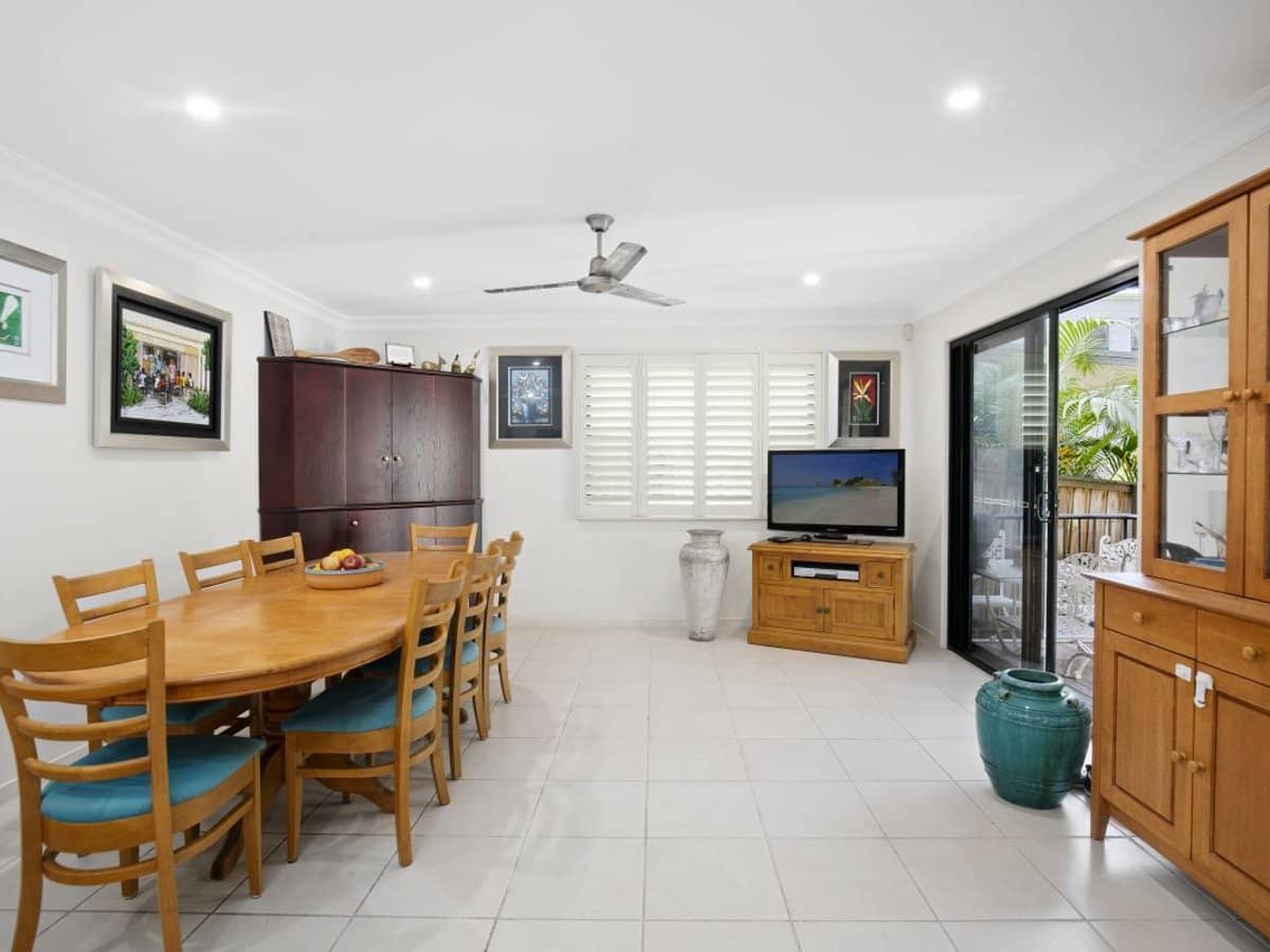 342 Ron Penhaligon Way, ROBINA - Thumbnail 11