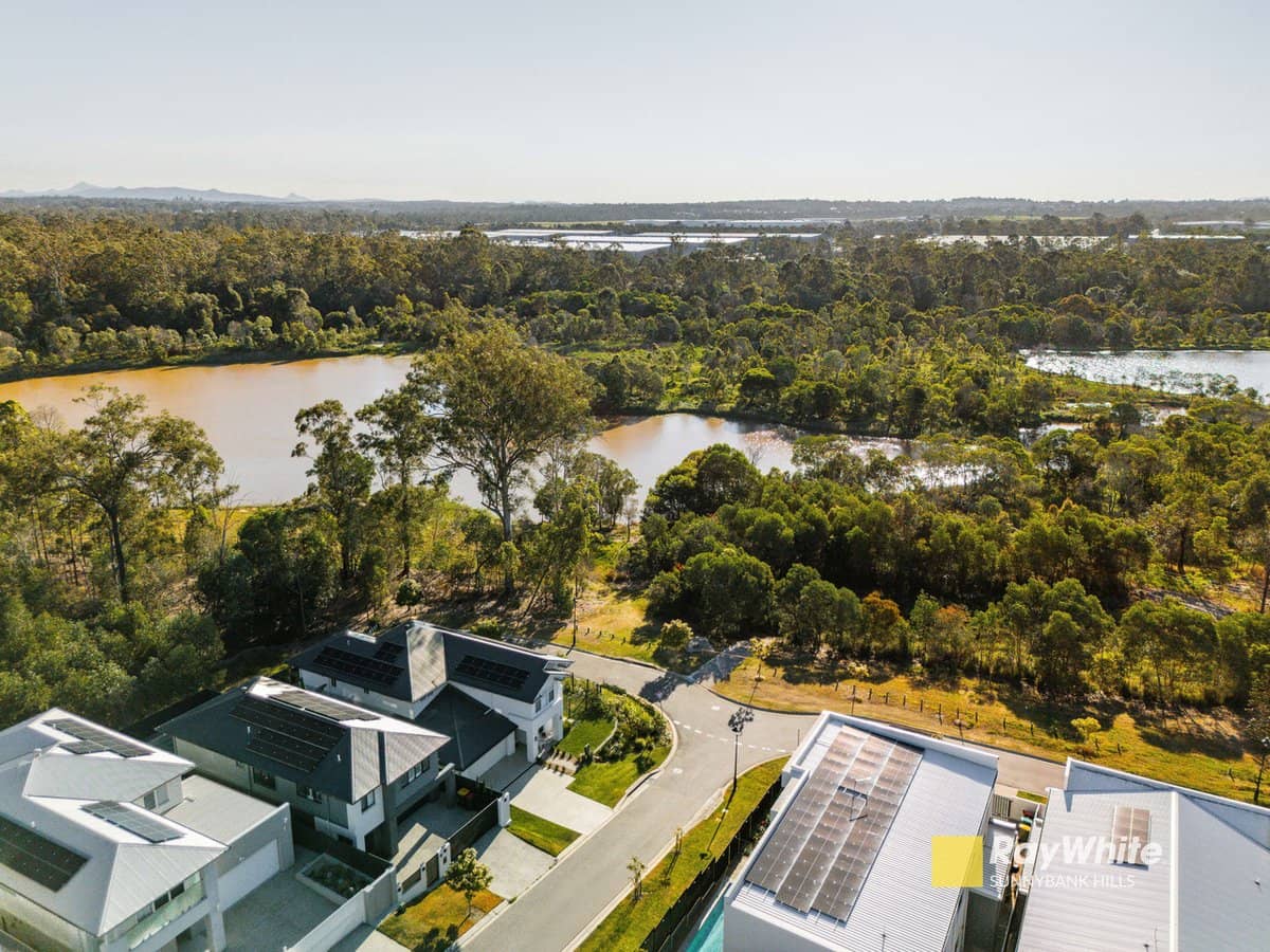 28 Lakeshore Crescent, Willawong - Thumbnail 4