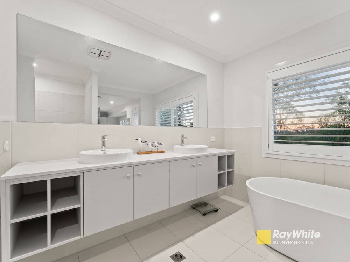 28 Lakeshore Crescent, Willawong - Thumbnail 17