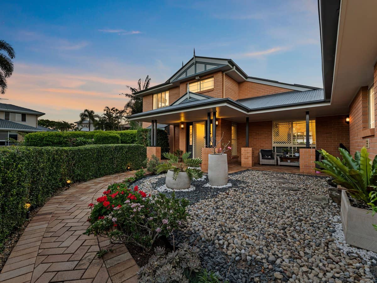 6 Kensington Place, Wishart - Thumbnail 3