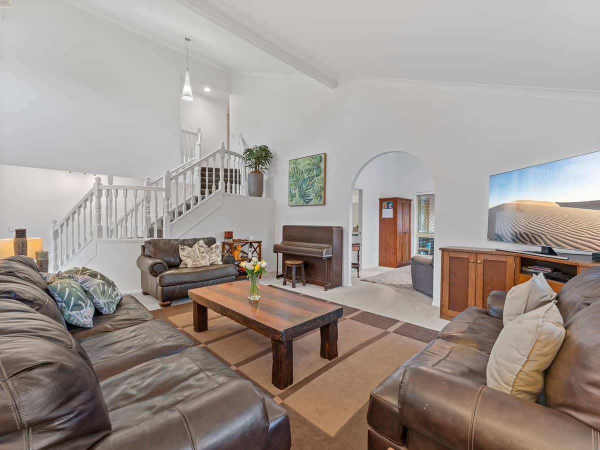 6 Kensington Place, Wishart - Thumbnail 5