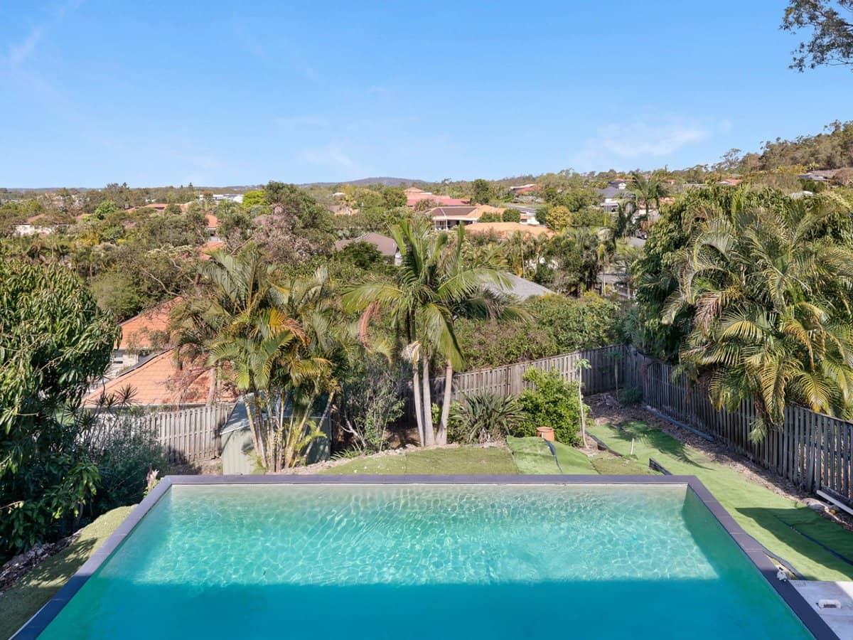 6 Honolulu Rise, Pacific Pines - Thumbnail 1