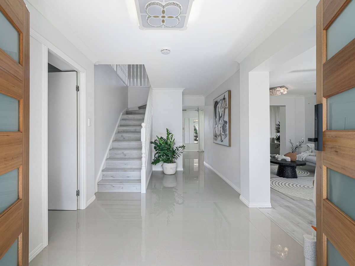 6 Honolulu Rise, Pacific Pines - Thumbnail 4