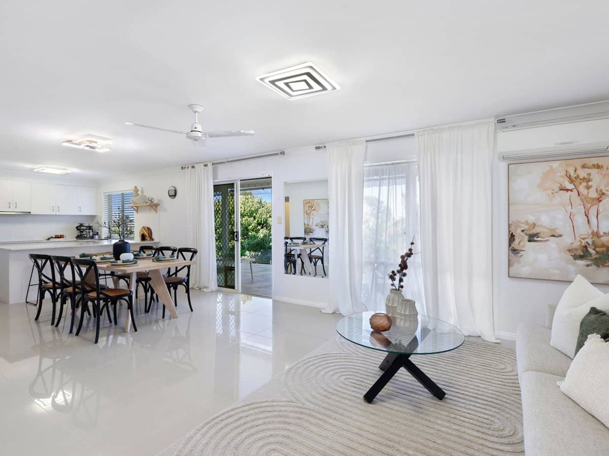 6 Honolulu Rise, Pacific Pines - Thumbnail 5