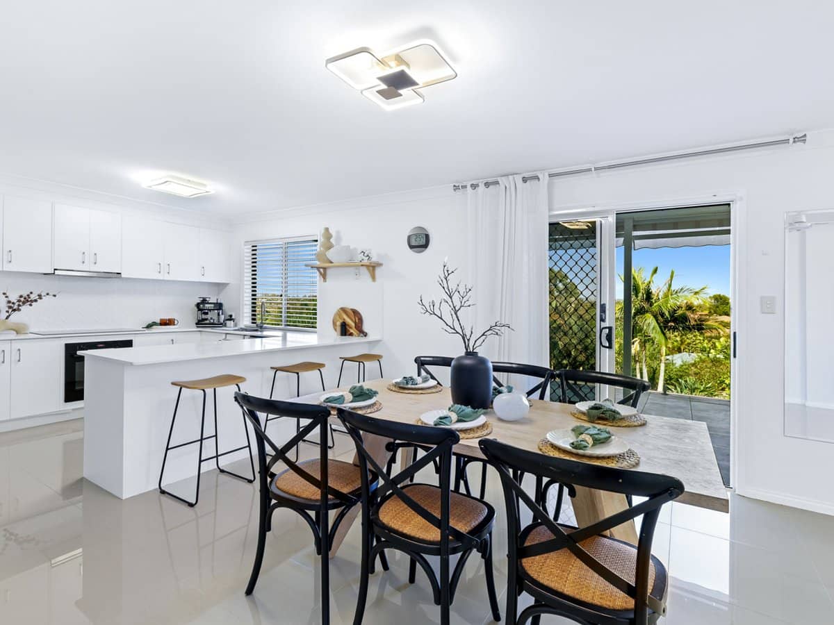 6 Honolulu Rise, Pacific Pines - Thumbnail 7