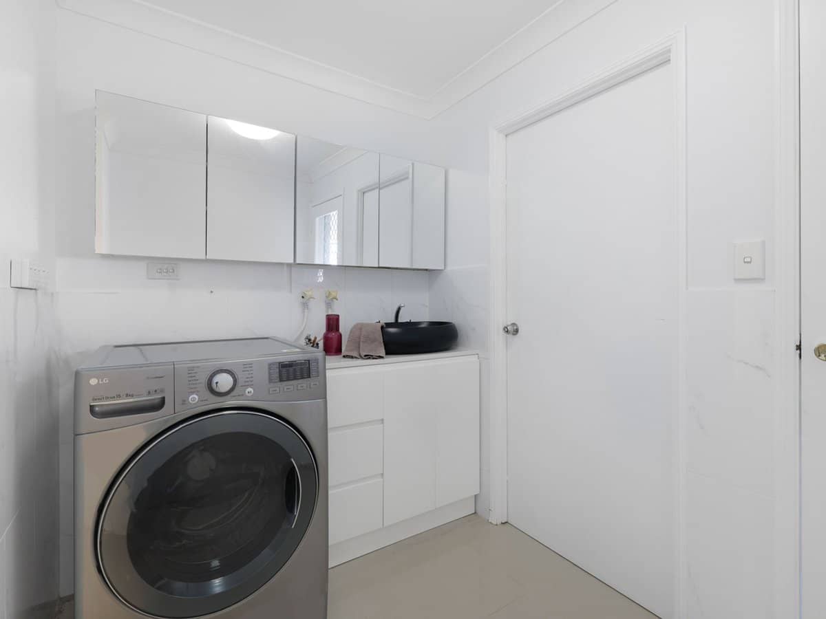 6 Honolulu Rise, Pacific Pines - Thumbnail 19