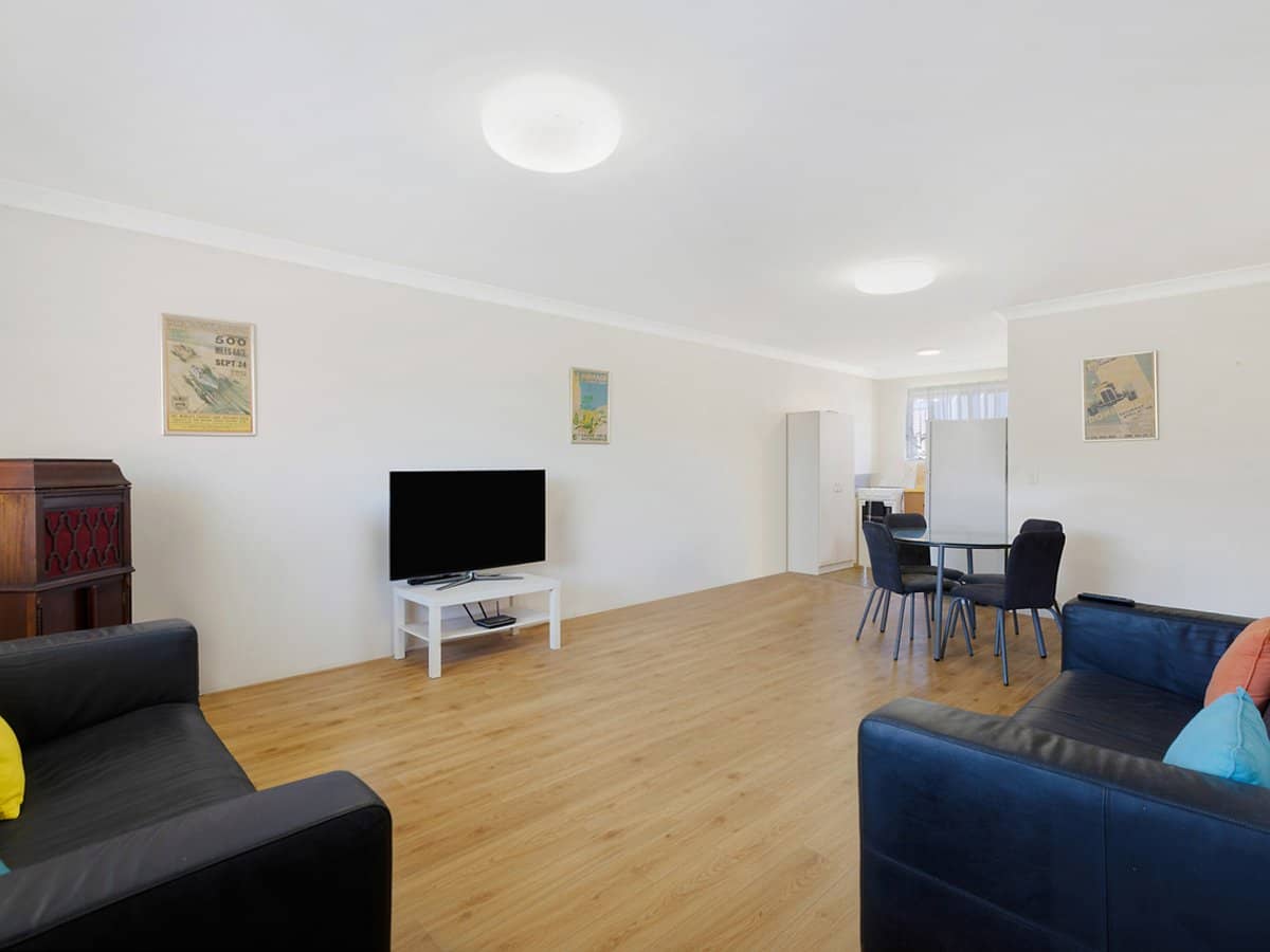 18 Banks Avenue, TWEED HEADS - Thumbnail 3