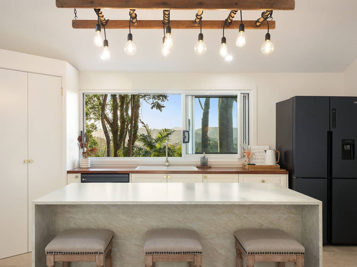 1 Rosemount Court, TERRANORA - Thumbnail 4