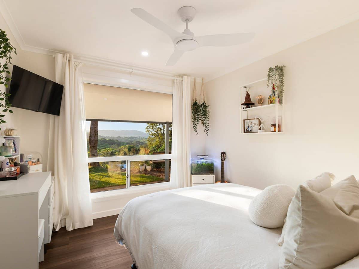 1 Rosemount Court, TERRANORA - Thumbnail 10