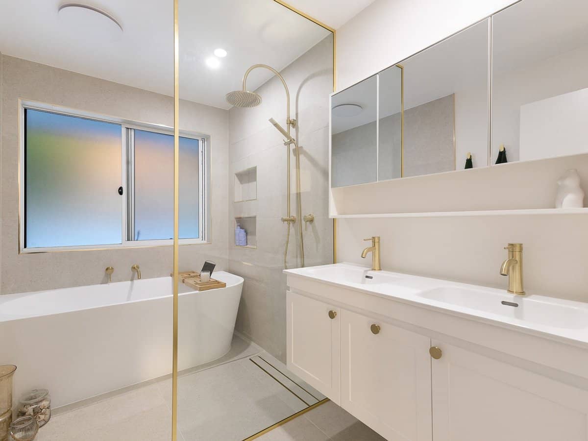 1 Rosemount Court, TERRANORA - Thumbnail 12