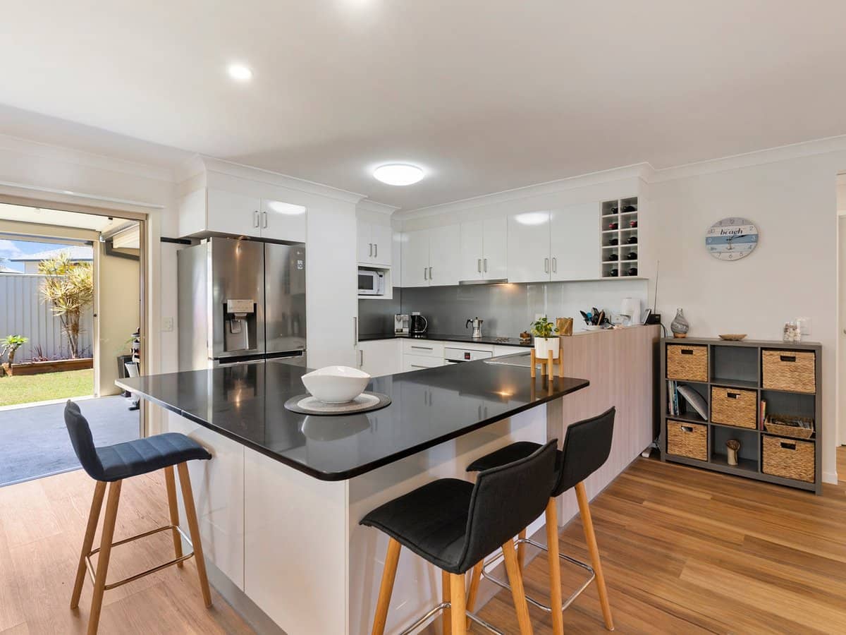 57 Lorien Way, KINGSCLIFF - Thumbnail 2