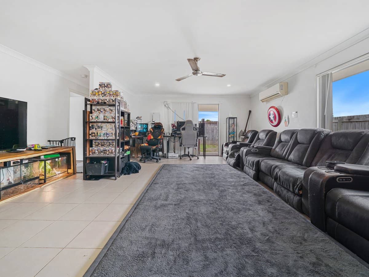 28 Baxter Crescent, CABOOLTURE - Thumbnail 11