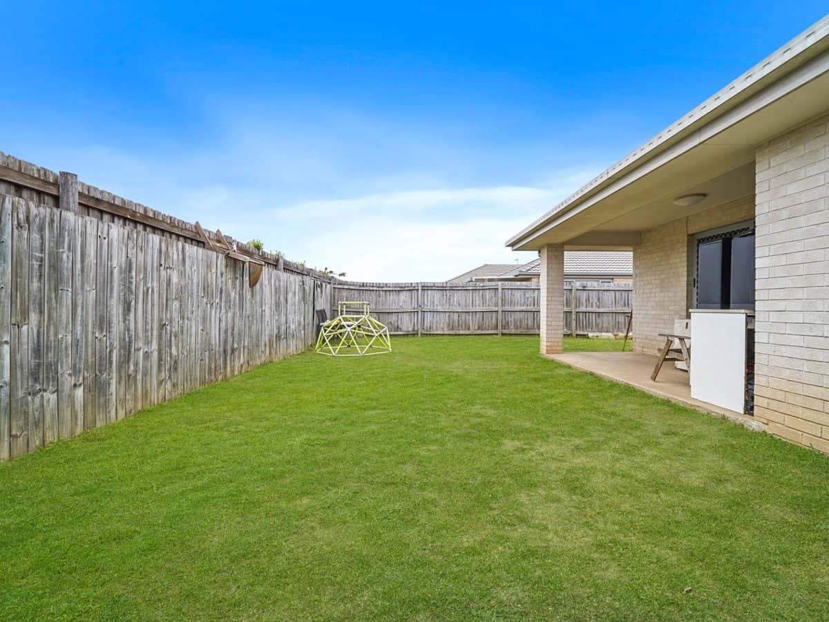 28 Baxter Crescent, CABOOLTURE - Thumbnail 15