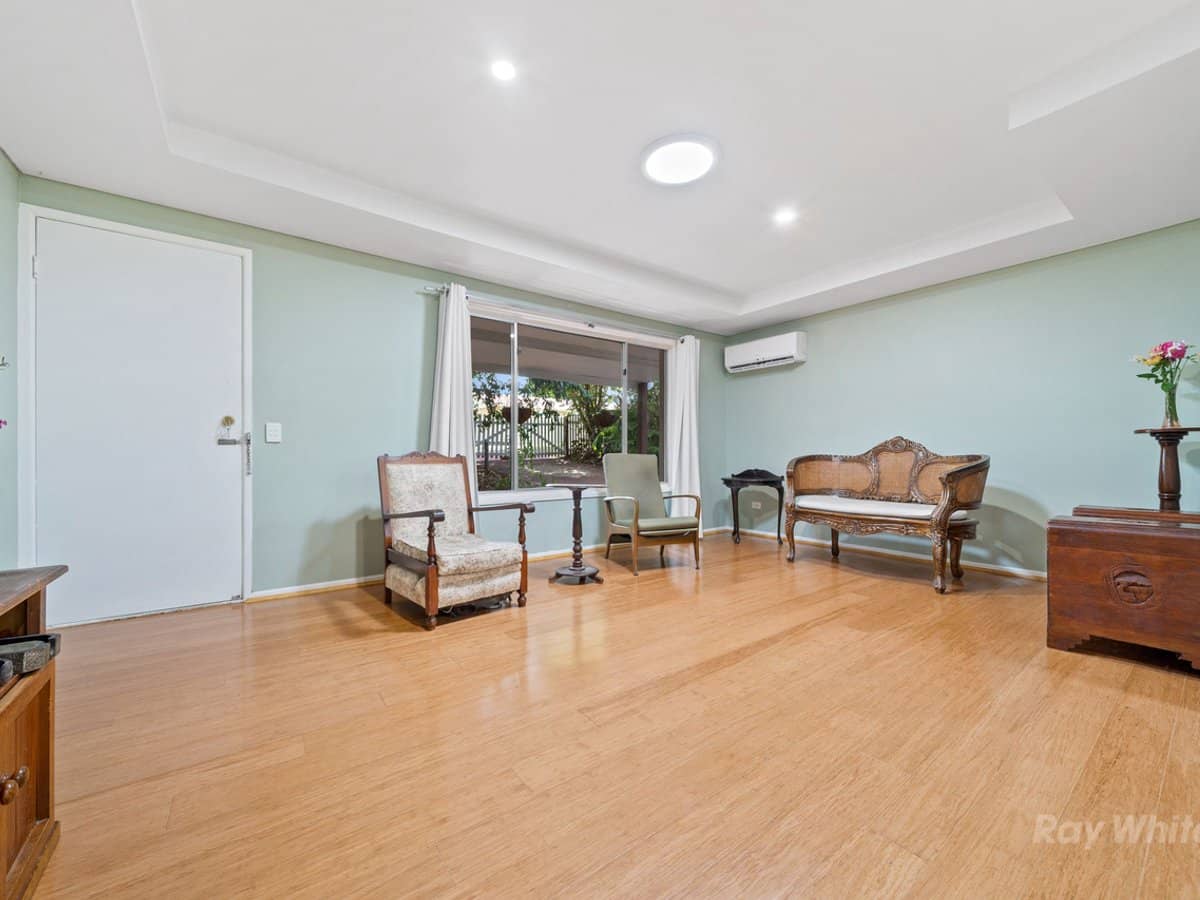 10 Woodland Crescent, Browns Plains - Thumbnail 2