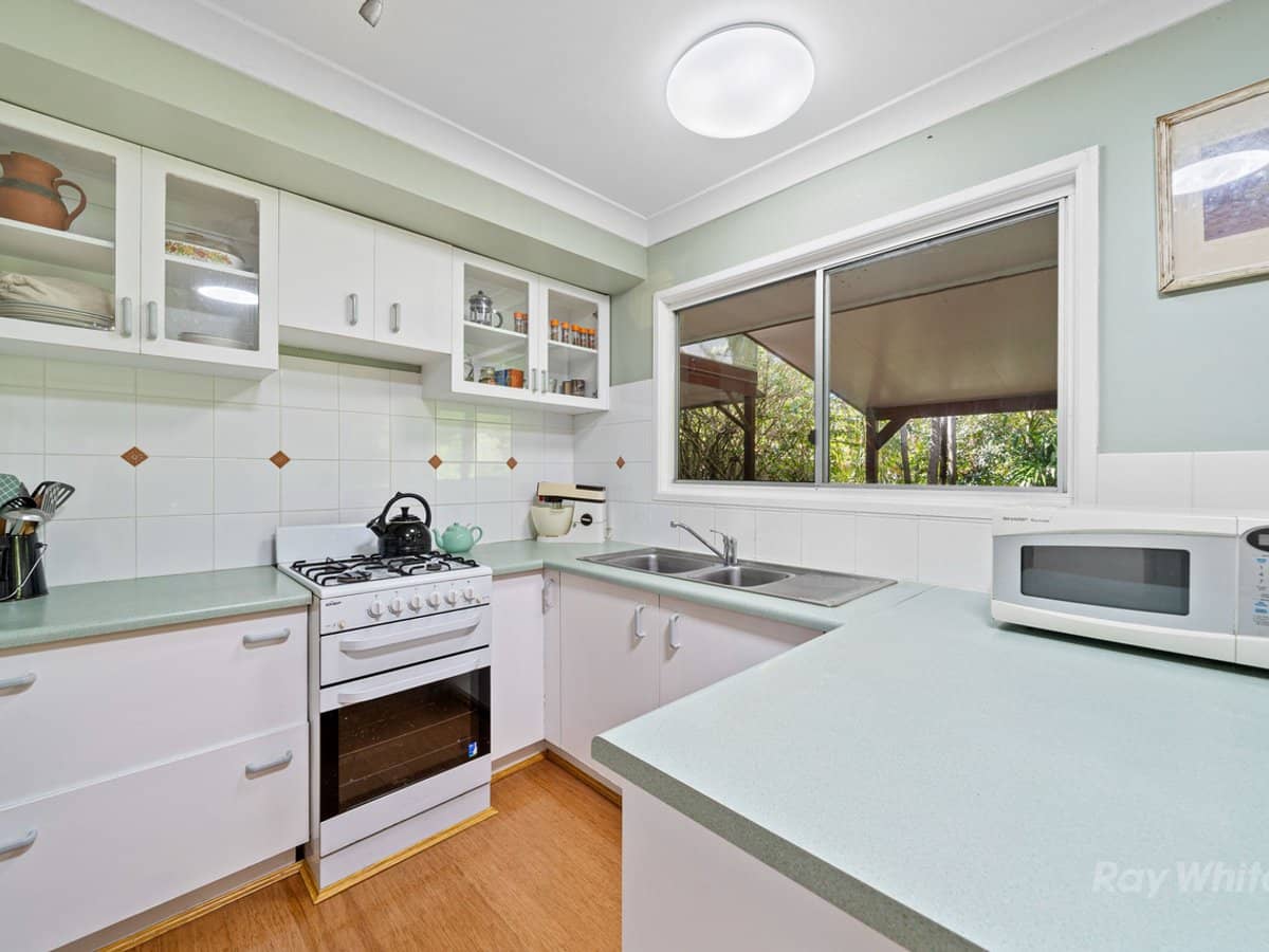 10 Woodland Crescent, Browns Plains - Thumbnail 6