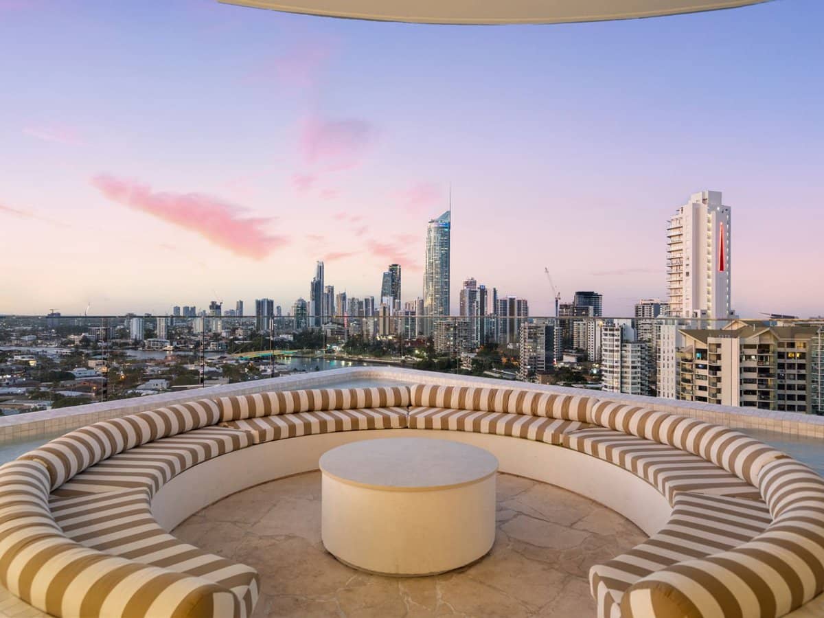 1 Cannes Avenue, SURFERS PARADISE - Thumbnail 7