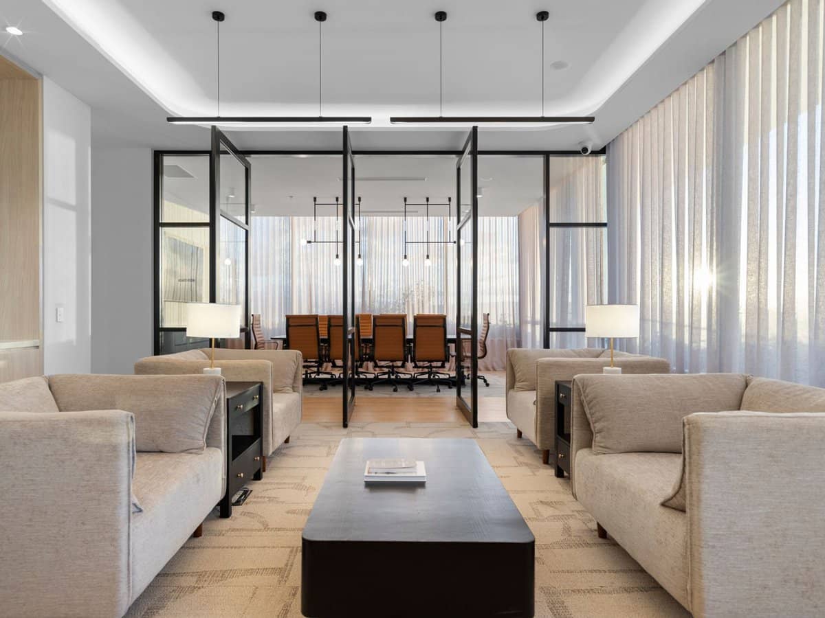 1 Cannes Avenue, SURFERS PARADISE - Thumbnail 35