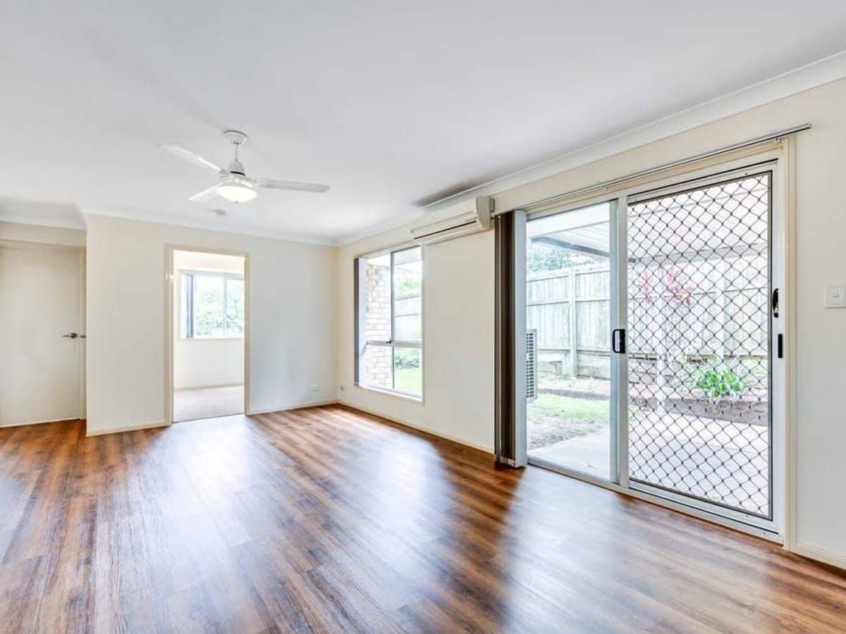 42 Benjamina Circuit, Regents Park - Thumbnail 4