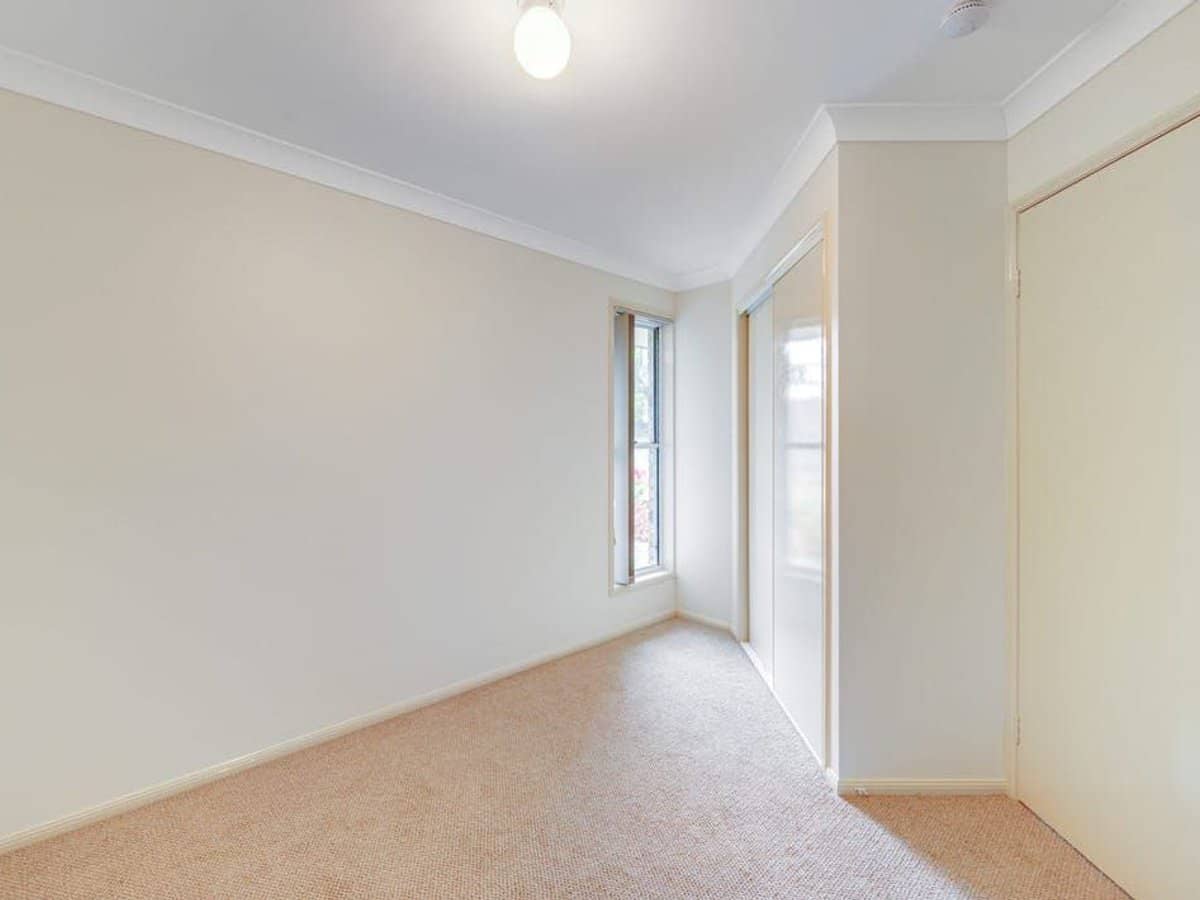 42 Benjamina Circuit, Regents Park - Thumbnail 8