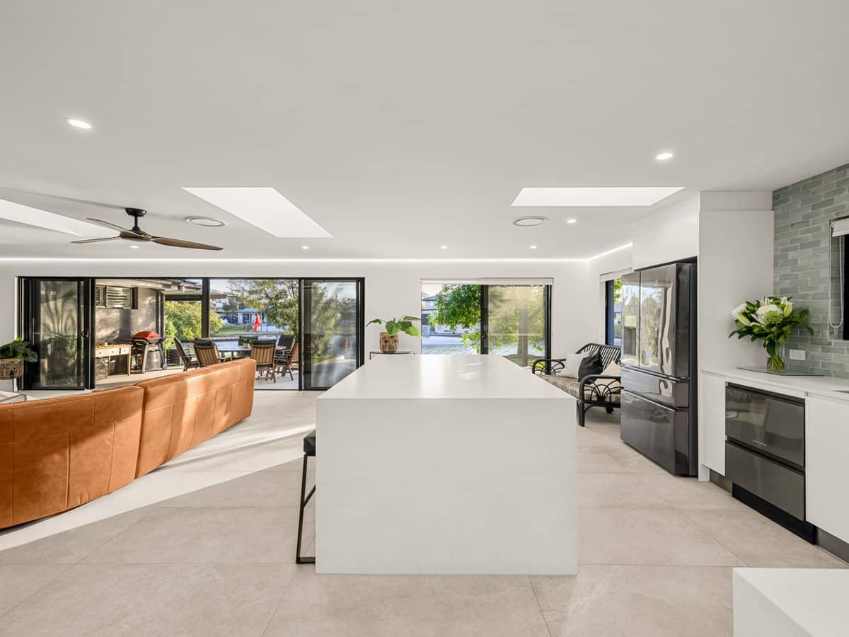 84 Companion Way, TWEED HEADS - Thumbnail 3