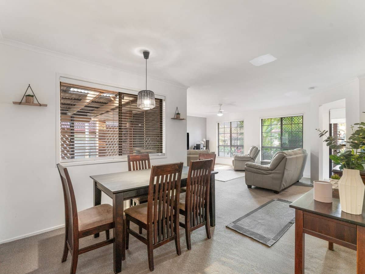 67 Federation Drive, HILLCREST - Thumbnail 4