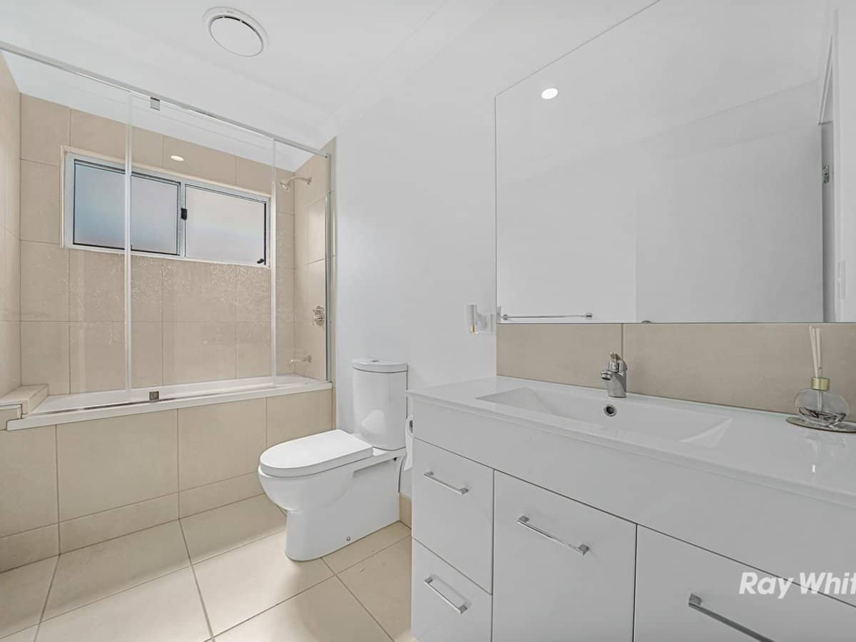 22 Mali Way, LOGAN VILLAGE - Thumbnail 4