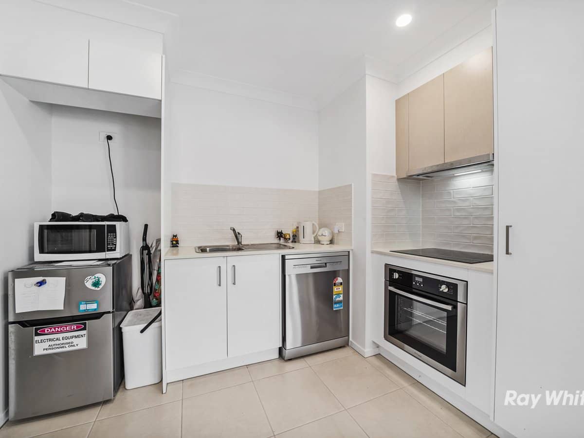 22 Mali Way, LOGAN VILLAGE - Thumbnail 14