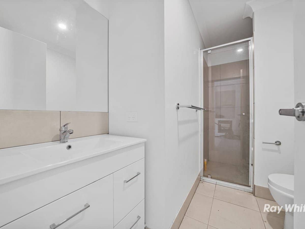 22 Mali Way, LOGAN VILLAGE - Thumbnail 6