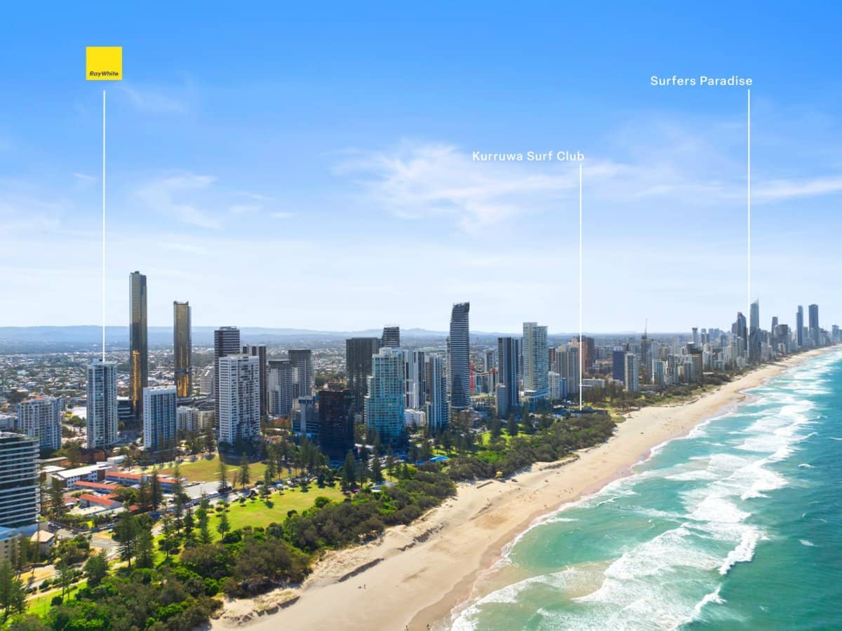22 Surf Parade, BROADBEACH - Thumbnail 12