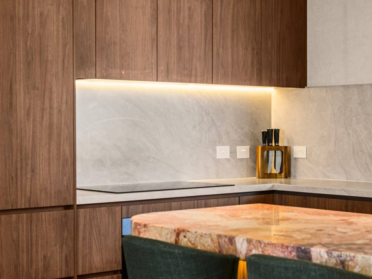 4 Maralinga Avenue, MERMAID WATERS - Thumbnail 4