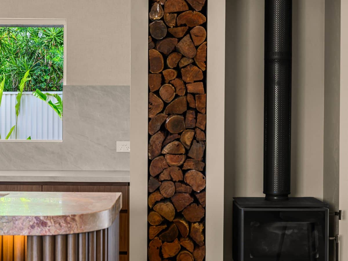 4 Maralinga Avenue, MERMAID WATERS - Thumbnail 6