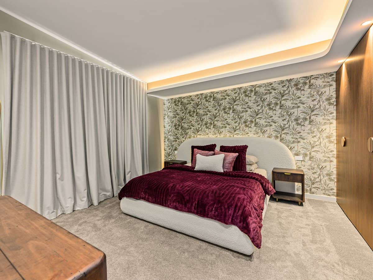 4 Maralinga Avenue, MERMAID WATERS - Thumbnail 10