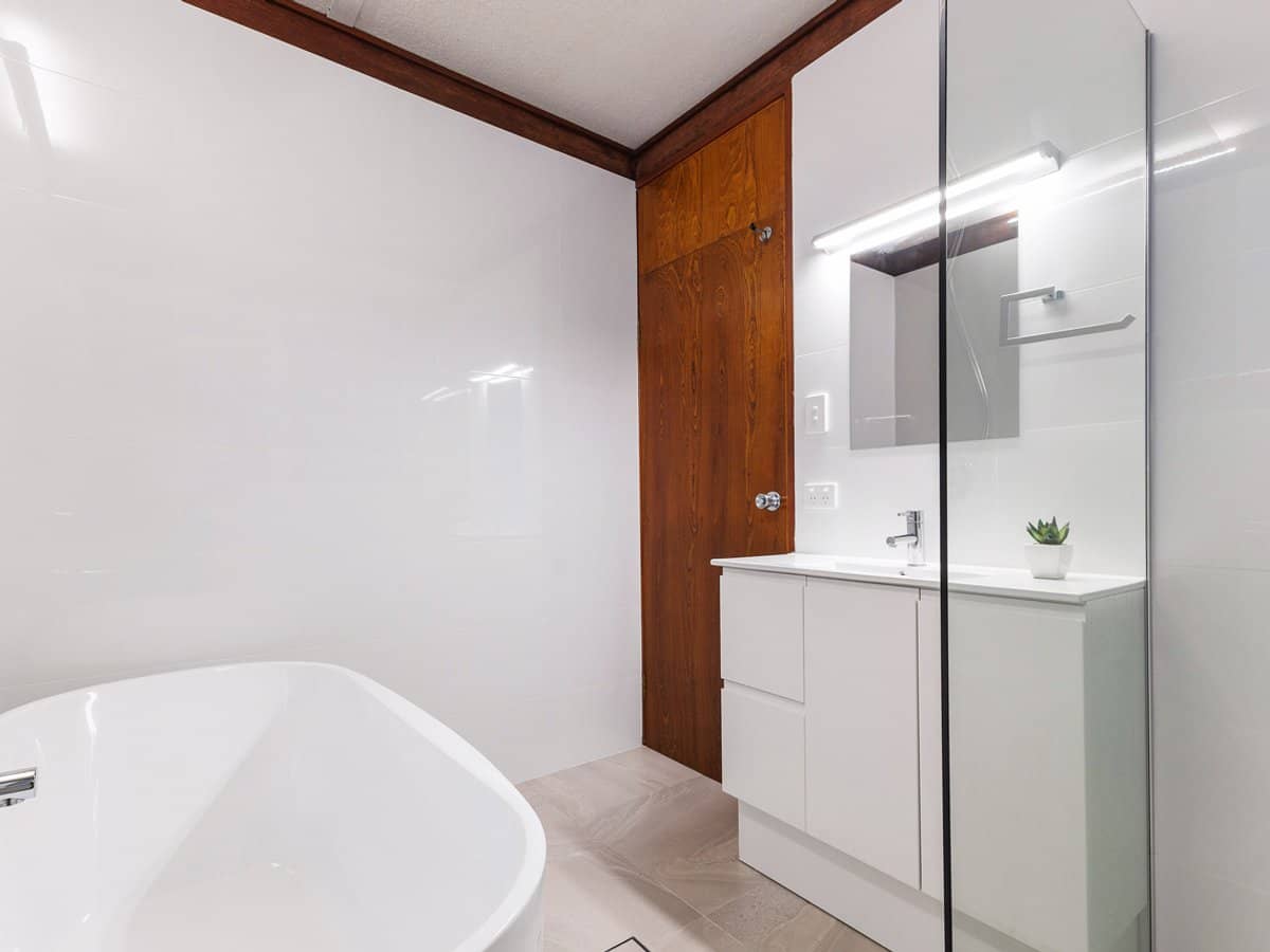 41 Pioneer Parade, BANORA POINT - Thumbnail 16