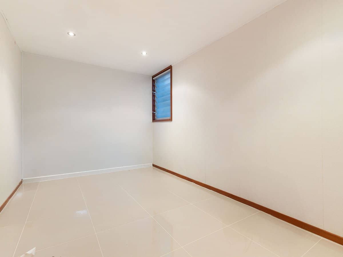 41 Pioneer Parade, BANORA POINT - Thumbnail 18