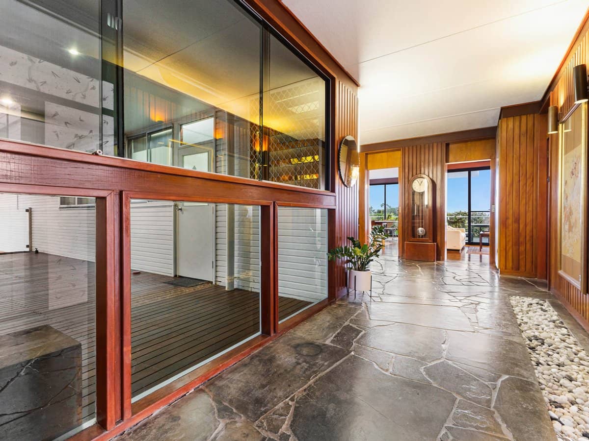 41 Pioneer Parade, BANORA POINT - Thumbnail 23