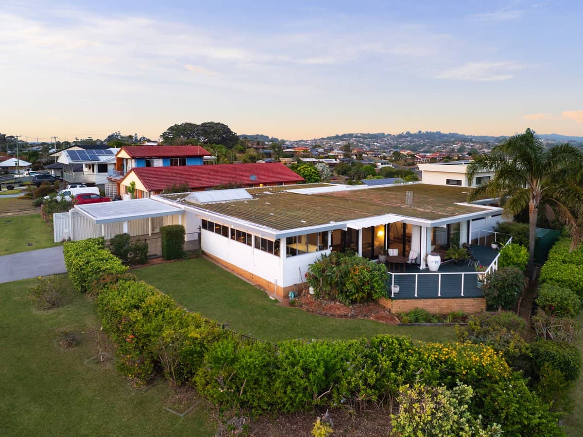 41 Pioneer Parade, BANORA POINT - Thumbnail 26