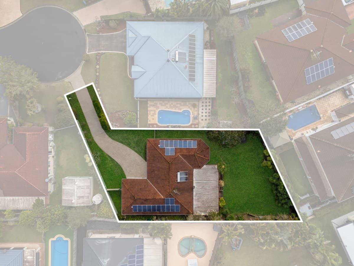 7 Flordabelle Place, HERITAGE PARK - Thumbnail 1