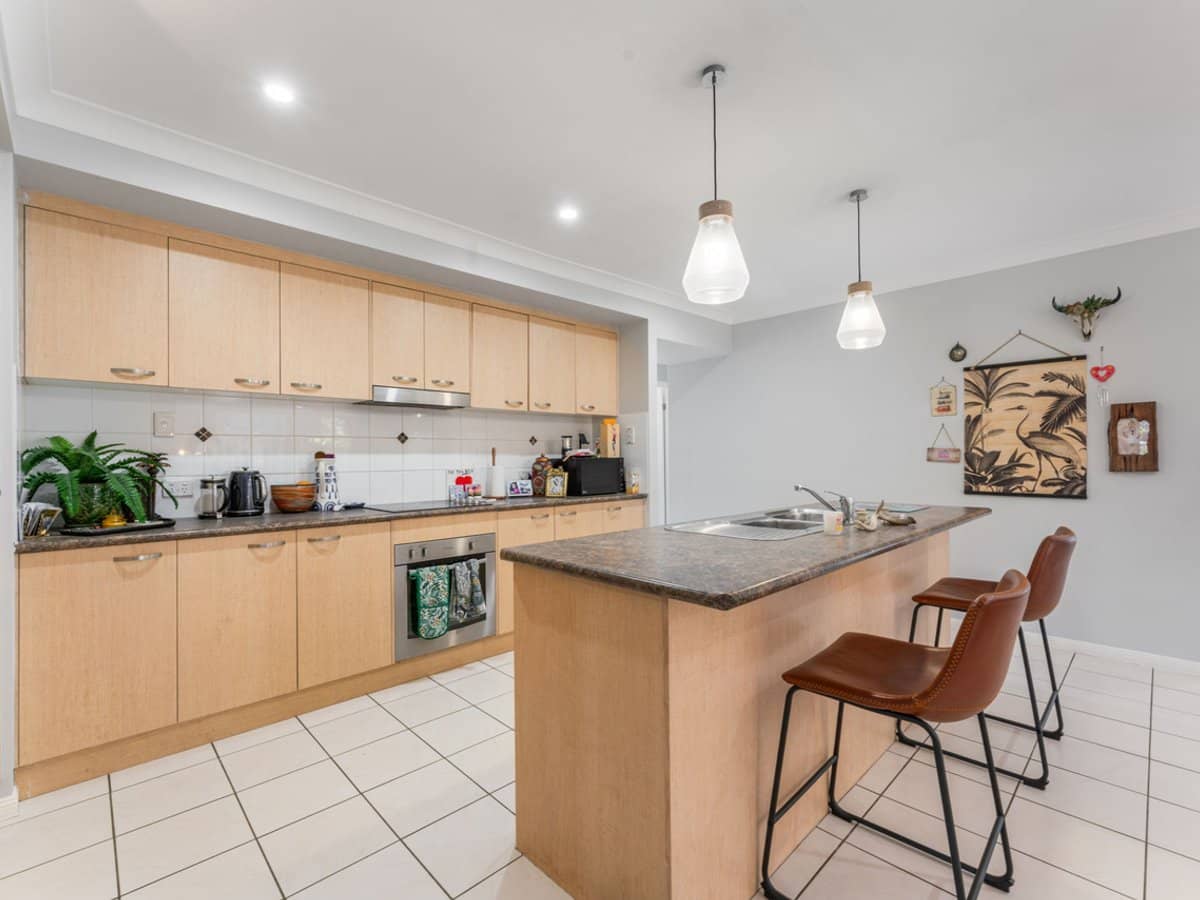 57 Lockyer Place, DREWVALE - Thumbnail 3