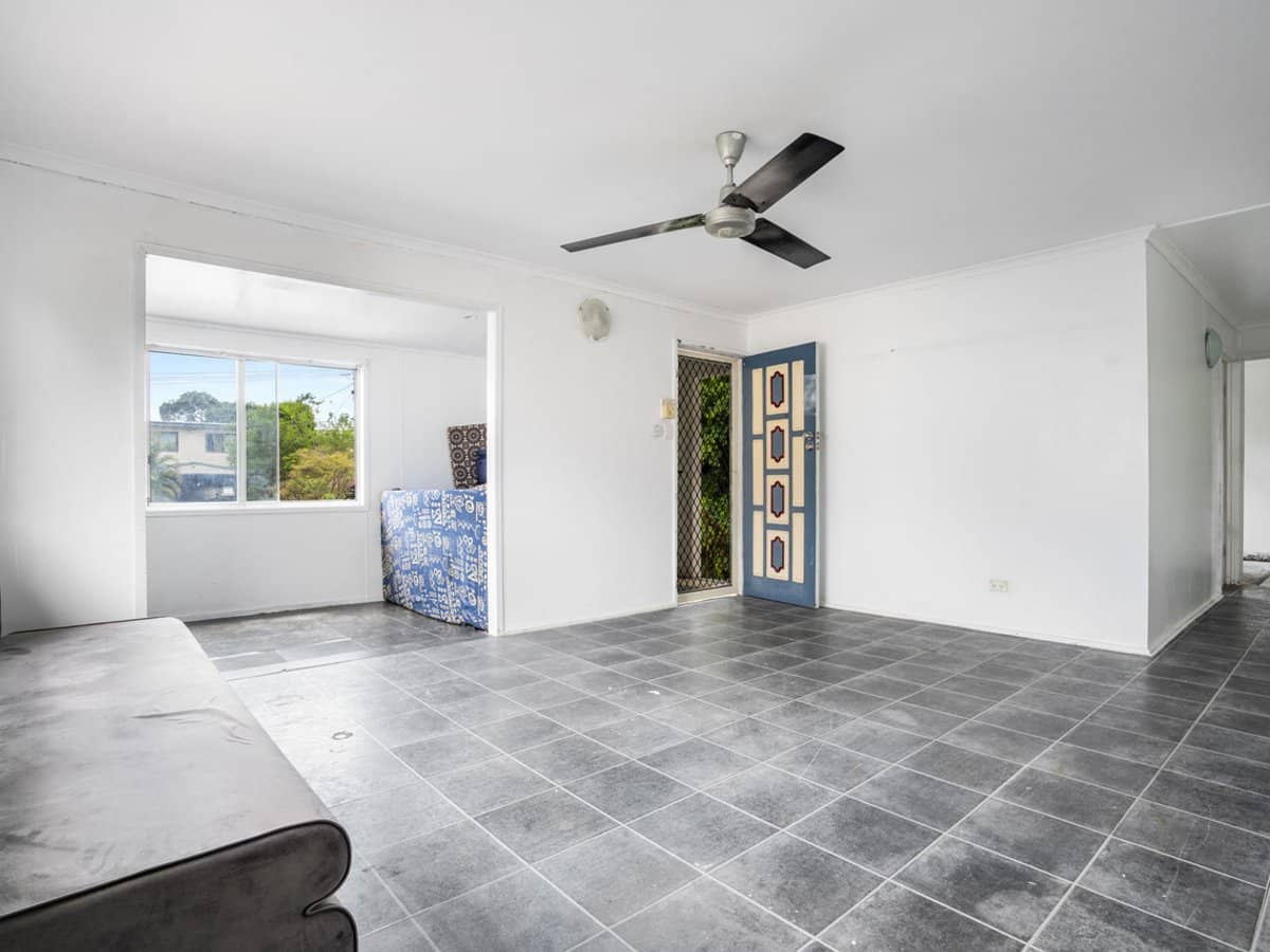 9 Bambil Street, CRESTMEAD - Thumbnail 4